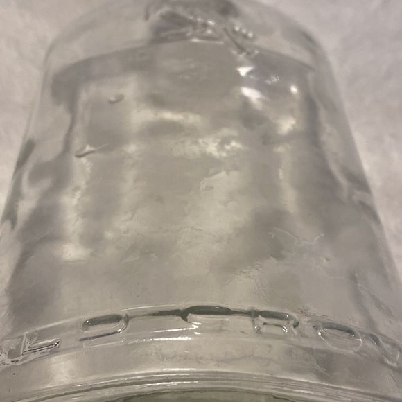 Vintage Embossed Old Crow Kentucky Bourbon Whiskey Bottle One Pint Clear - Picture 5 of 7